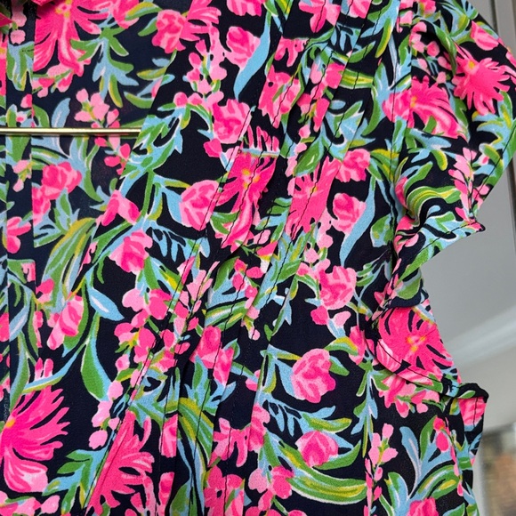Lilly Pulitzer Pink and blue Floral Blouse - Picture 3 of 7